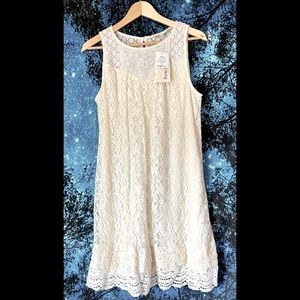 NWT Junior Size Large Rewind Cream Lace Sleeveless Dress